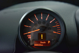 2016款MINI COUNTRYMAN 1.6T COOPER S ALL4装备控