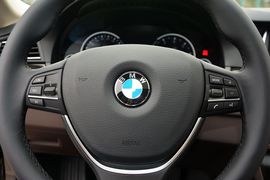 2017款宝马528Li豪华设计套装