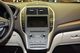 2016款林肯MKC 2.0T四驱尊雅版