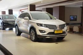 2016款林肯MKC 2.0T四驱尊雅版