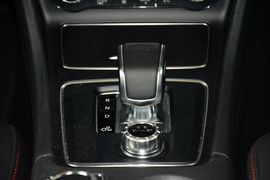 2016款奔驰A45 AMG 4MATIC