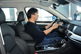 2016款哈弗H7 2.0T自动两驱精英型