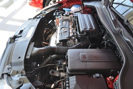 2011款一汽大众高尔夫1.6L自动舒适型