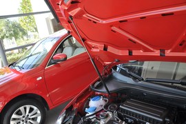 2011款一汽大众高尔夫1.6L自动舒适型