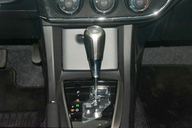 2014款丰田卡罗拉1.6L GL-i CVT