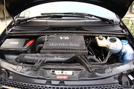 2010款奔驰维雅诺2.5L尊贵版