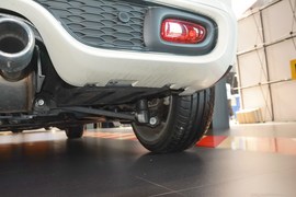 2016款MINI COOPER S 2.0T先锋派 五门版