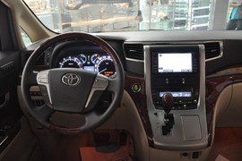 2011款丰田Alphard 3.5L自动7座