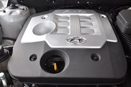 2010款现代新胜达2.4L 舒适版