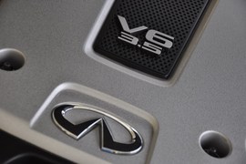 2009款英菲尼迪M35