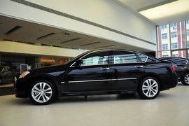 2009款英菲尼迪M35