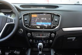 2016款吉利远景SUV 1.8L手动尊贵型