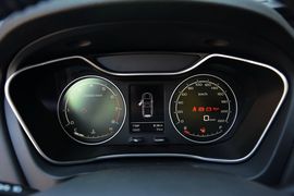 2016款吉利远景SUV 1.8L手动尊贵型