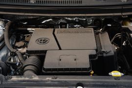 2016款中华V3 1.5L自动智能型