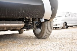 2016款中华V3 1.5L自动智能型