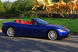 2010款玛莎拉蒂GranCabrio 4.7L试驾图组