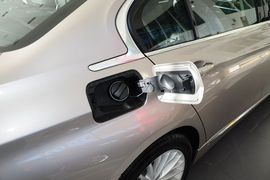 2016款宝马328Li xDrive豪华设计套装