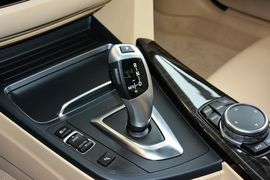 2016款宝马328Li xDrive豪华设计套装