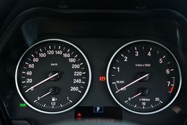 2016款宝马X1 sDrive20Li豪华型
