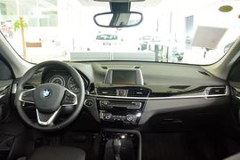 2016款宝马X1 sDrive20Li豪华型