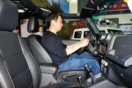2016款北京40L 2.3T自动四驱尊享版