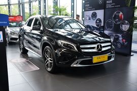 2016款奔驰GLA200时尚型