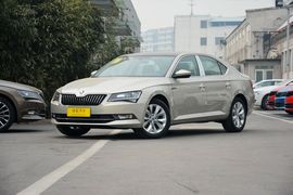 2016款斯柯达速派330TSI DSG创行版