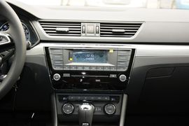 2016款斯柯达速派330TSI DSG创行版