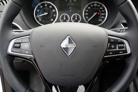 2016款宝沃BX7 28T两驱豪华版