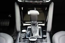 2016款宝沃BX7 28T两驱豪华版