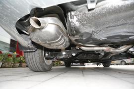 2010款奔腾B70 2.0手动时尚型实拍