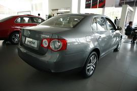 2010款速腾1.6 手自一体时尚型实拍