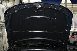 2010款宝马318i领先型实拍
