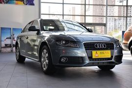 2011款奥迪A4L 2.0TFSI标准型