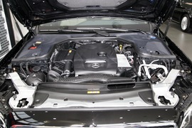 2016款奔驰E300 L运动豪华型实拍
