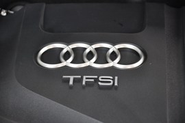2011款奥迪A4L 2.0TFSI标准型