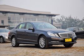 2011款奔驰E200 CGI优雅型
