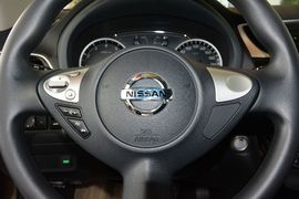 2016款日产轩逸1.6XV CVT智享版