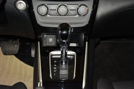 2016款日产轩逸1.6XV CVT智享版