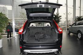 2011款 沃尔沃XC60 2.0T R-Design实拍