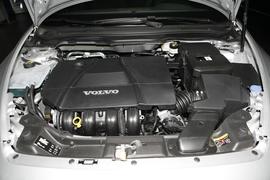 2011款沃尔沃S40 2.0手自一体智雅版到店实拍