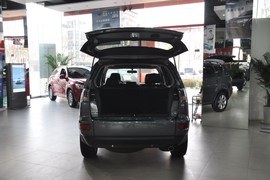 2010款三菱欧蓝德劲界2.4时尚四驱版实拍