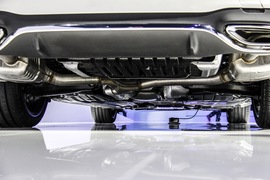 2016款奔驰E 300 L 运动豪华型