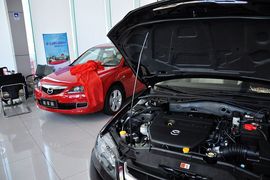 2011款马自达6 2.0L手自一体时尚型