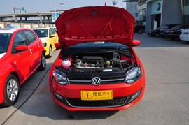 上海大众新一代POLO 1.6L致酷版到店实拍