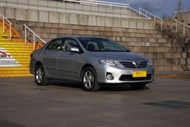 2011款一汽丰田卡罗拉1.8L GLX-i自动导航版