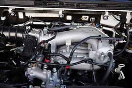 2011款三菱帕杰罗3.0L V6 GLS精英超越版