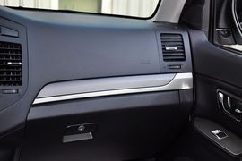 2011款三菱帕杰罗3.0L V6 GLS精英超越版