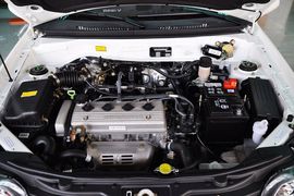 2010款全球鹰自由舰1.3L手动冠军版