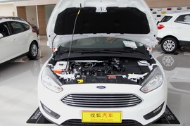 2017款福克斯三厢 1.6L 自动舒适型智行版